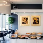 Ibis 3*