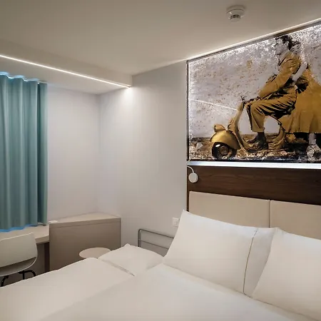 Ibis 3* 로카르노