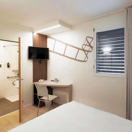 Ibis 3* 로카르노
