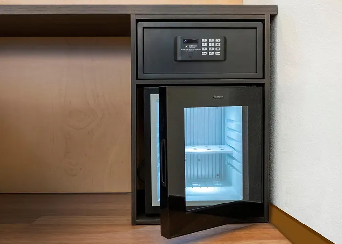 Ibis 3* 로카르노