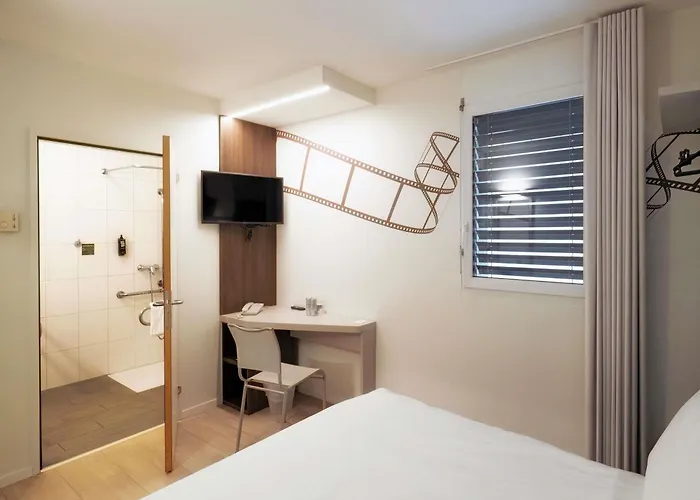 Ibis 3* 로카르노