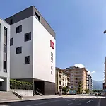 ホテル Ibis