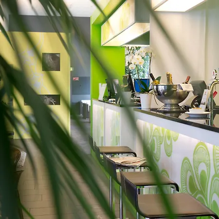 Ibis 3* Λοκάρνο